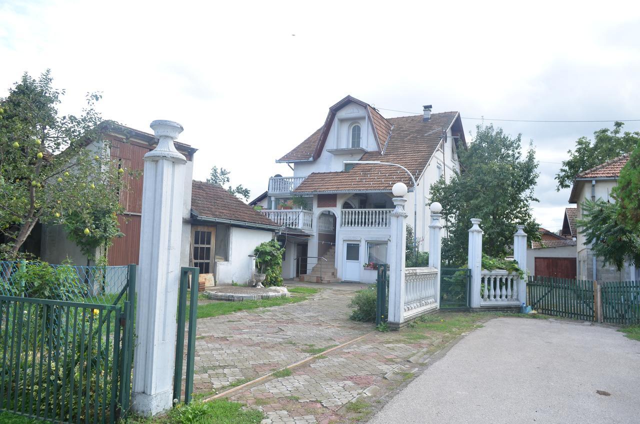 Prenociste Orhideja Otel Odžak Dış mekan fotoğraf
